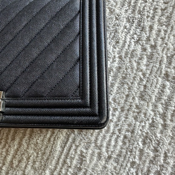 Navy Chanel boy bag. Caviar, chevron, PHW , new medium - Picture 4 of 7